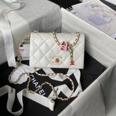 Chanel 19 Bags